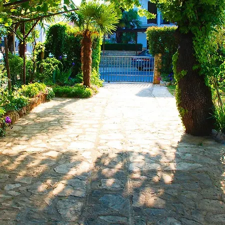 Nada Διαμέρισμα